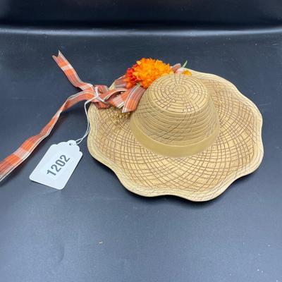 Decorative fall hat decor