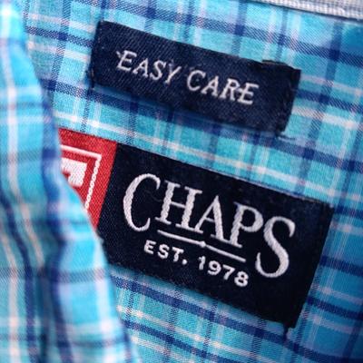 Three Men's short sleeved button front shirts CHAPS & MK Large - X large