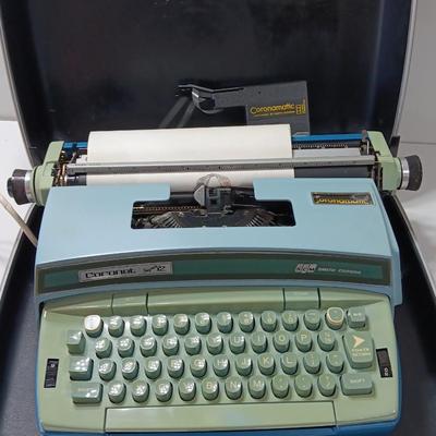 Vintage Coronet Super 12 Smith-Corona SMC Electric typewriter in case