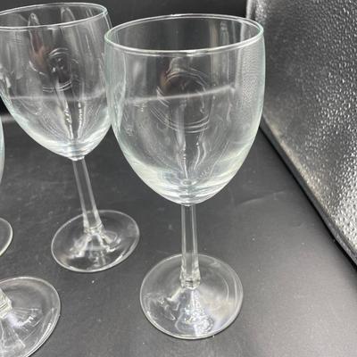 Clear Wine glasses
