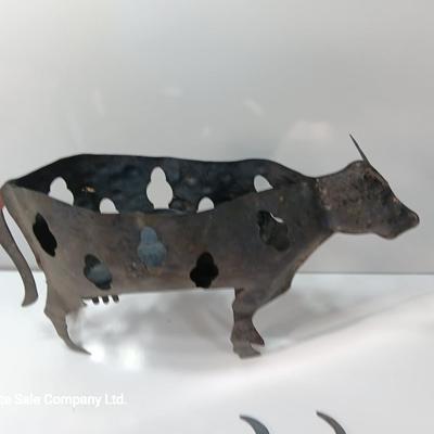 Two metal Bovine cow and bull