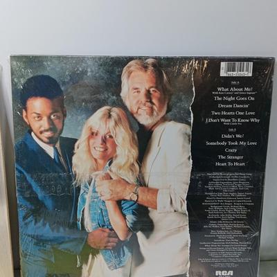Three record LP'S Dolly- Kenny Rogers and Johnny Cash