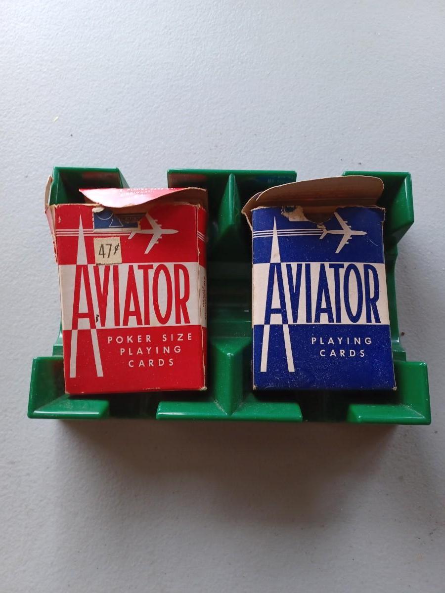 Playing cards | EstateSales.org