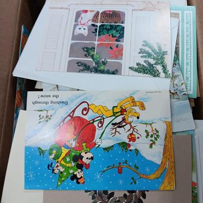 Box full of Christmas greeting cards - Unused - Some vintage