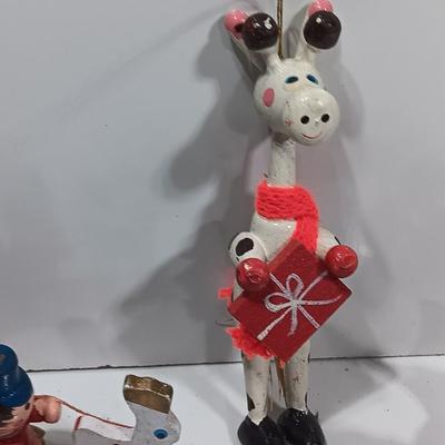 Vintage wooden tree ornaments - Giraffe - bird - people