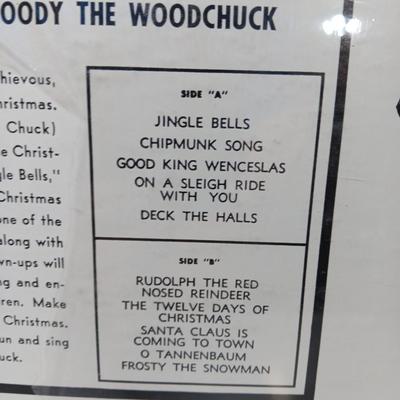 Christmas music on Record LP'S - Bing Crosby - Glan Campbell - Woody the Woodchuck