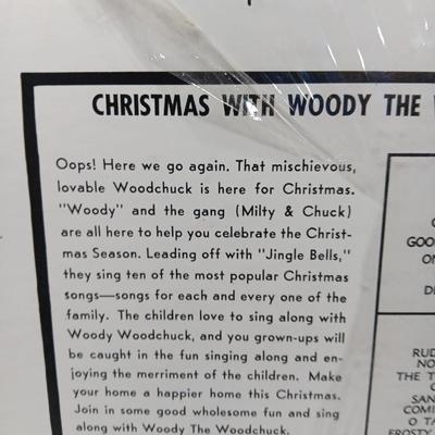 Christmas music on Record LP'S - Bing Crosby - Glan Campbell - Woody the Woodchuck