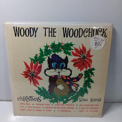 Christmas music on Record LP'S - Bing Crosby - Glan Campbell - Woody the Woodchuck
