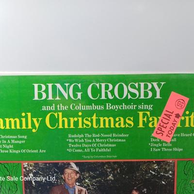 Christmas music on Record LP'S - Bing Crosby - Glan Campbell - Woody the Woodchuck