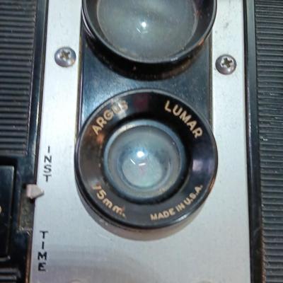 Vintage Argus seventy-five camera with camera bag