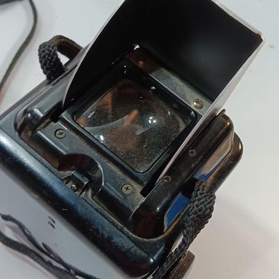 Vintage Argus seventy-five camera with camera bag