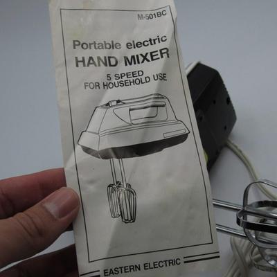 Eastern Electric 5 Speed Hand Mixer with Original Box