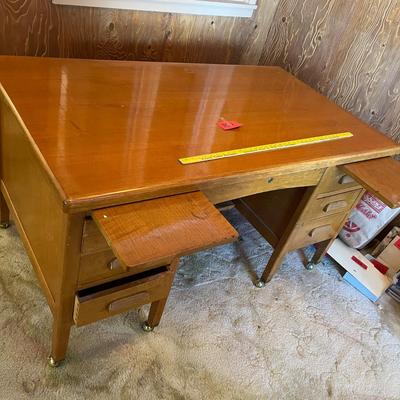 Oak Teacher's Desk