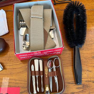 Lot of Men's grooming items