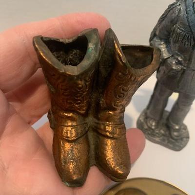 Antique Cast Metal And Polished Stone Westerns Eskimo Collectibles Lot