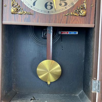 Centerium Pendulum wooden wall clock