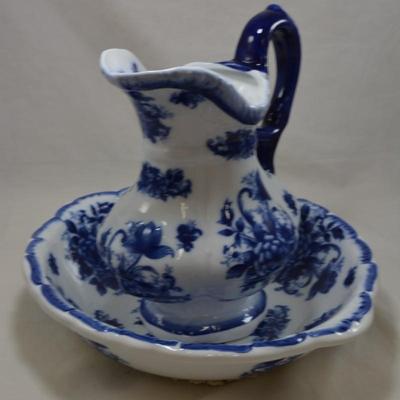 Vintage Canton Hand Painted Porcelain Pitcher & Basin 12.75x12