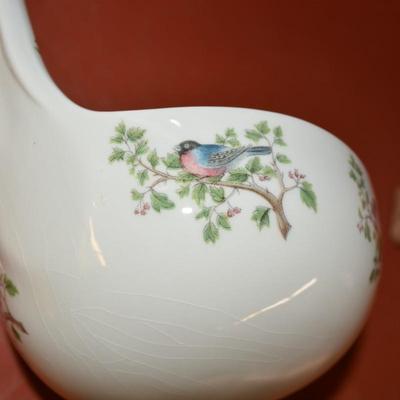 Vintage Portmeirion â€œBirds of Britainâ€ Tureen w/ Lid & Ladle 12.5x11
