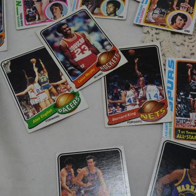 Lot of 95 NBA Hall of Famers Basketball Cards, â€™71-â€˜72/â€79-â€˜80