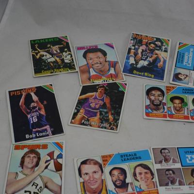 Lot of 95 NBA Hall of Famers Basketball Cards, â€™71-â€˜72/â€79-â€˜80