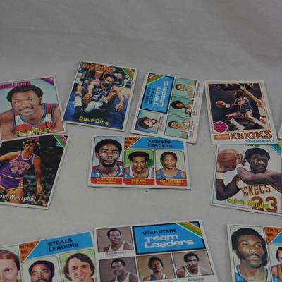 Lot of 95 NBA Hall of Famers Basketball Cards, â€™71-â€˜72/â€79-â€˜80