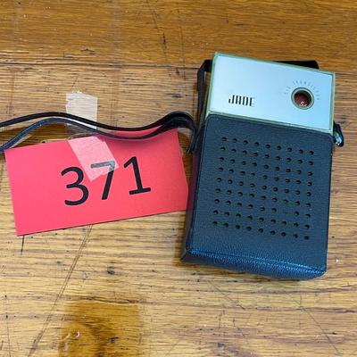 Jade 6 Transistor Radio