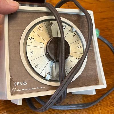 Lot of timers & alarm clocks