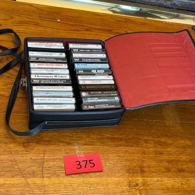 Travel case with cassettes