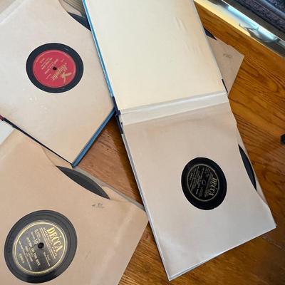 Lot of 78 record albums