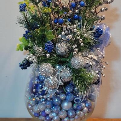 "Blue Christmas" Christmas Arrangement