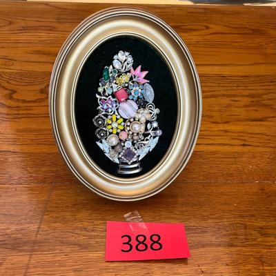 Jewelry Tree framed decoration