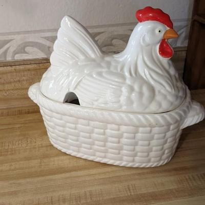Kitchen Chickens
