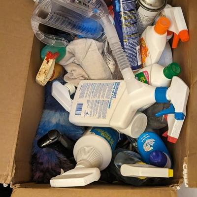Contents of Main Bathroom