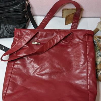 Purses and Handbooks