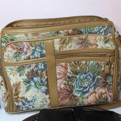 Purses and Handbooks