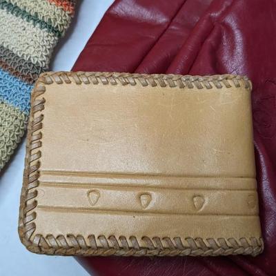 Purses and Handbooks