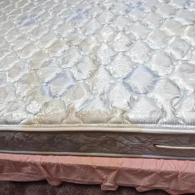 Queen Bed and Night Stands