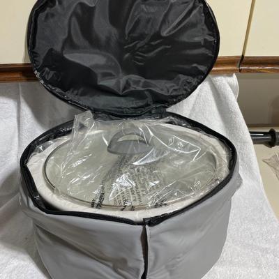 Crockpot and carrying case