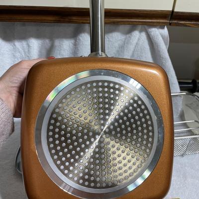 Copper skillet