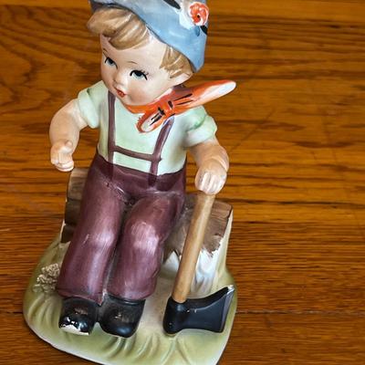 Hummel Style Figures