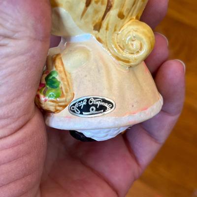 Josef Figure & Egg box
