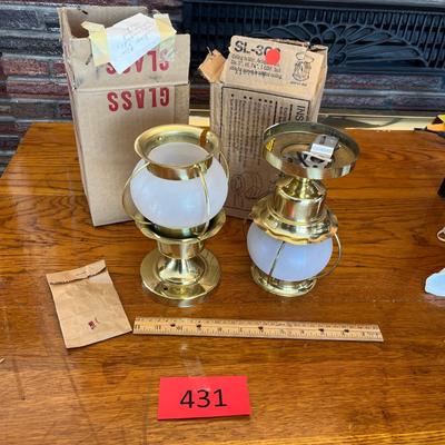 2 Brass light fixtures NIB