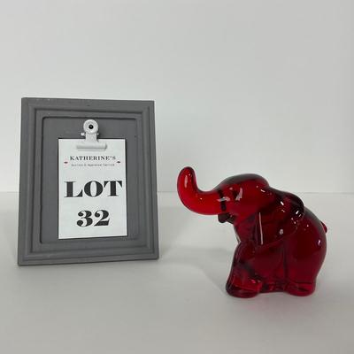 -32- FENTON | Mosser Ruby Red Elephant