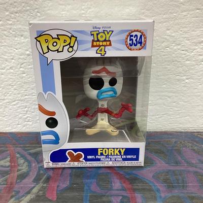 Funko pops Toy Story 4 530 forky