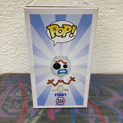 Funko pops Toy Story 4 530 forky