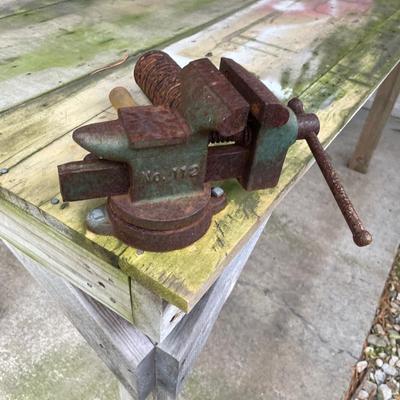 Outdoor workbench