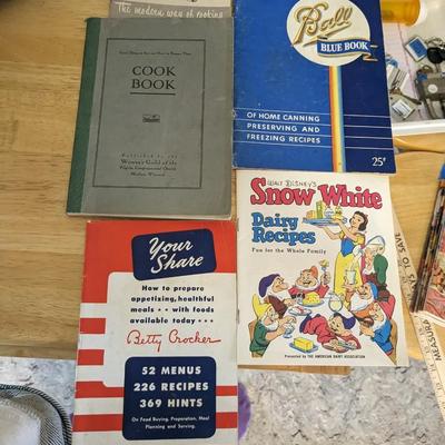 Vintage Cookbooks, Nesco