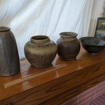 Set of 4 "Door Pottery" Containers