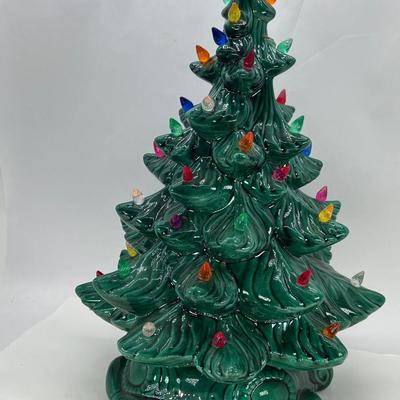 Holland Mold dark green Ceramic Christmas Mini Tree Lights â€œ16 Vintage working
