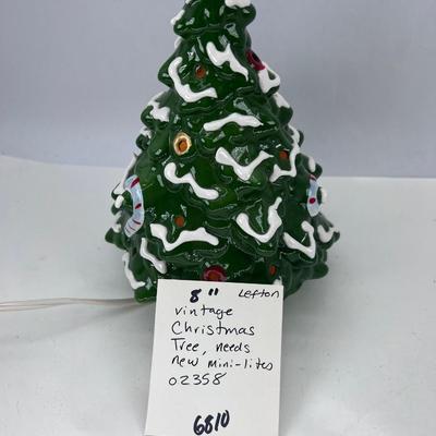 Ceramic Christmas tree Vintage Lefton Electric Candy Cane working no mini bulbs